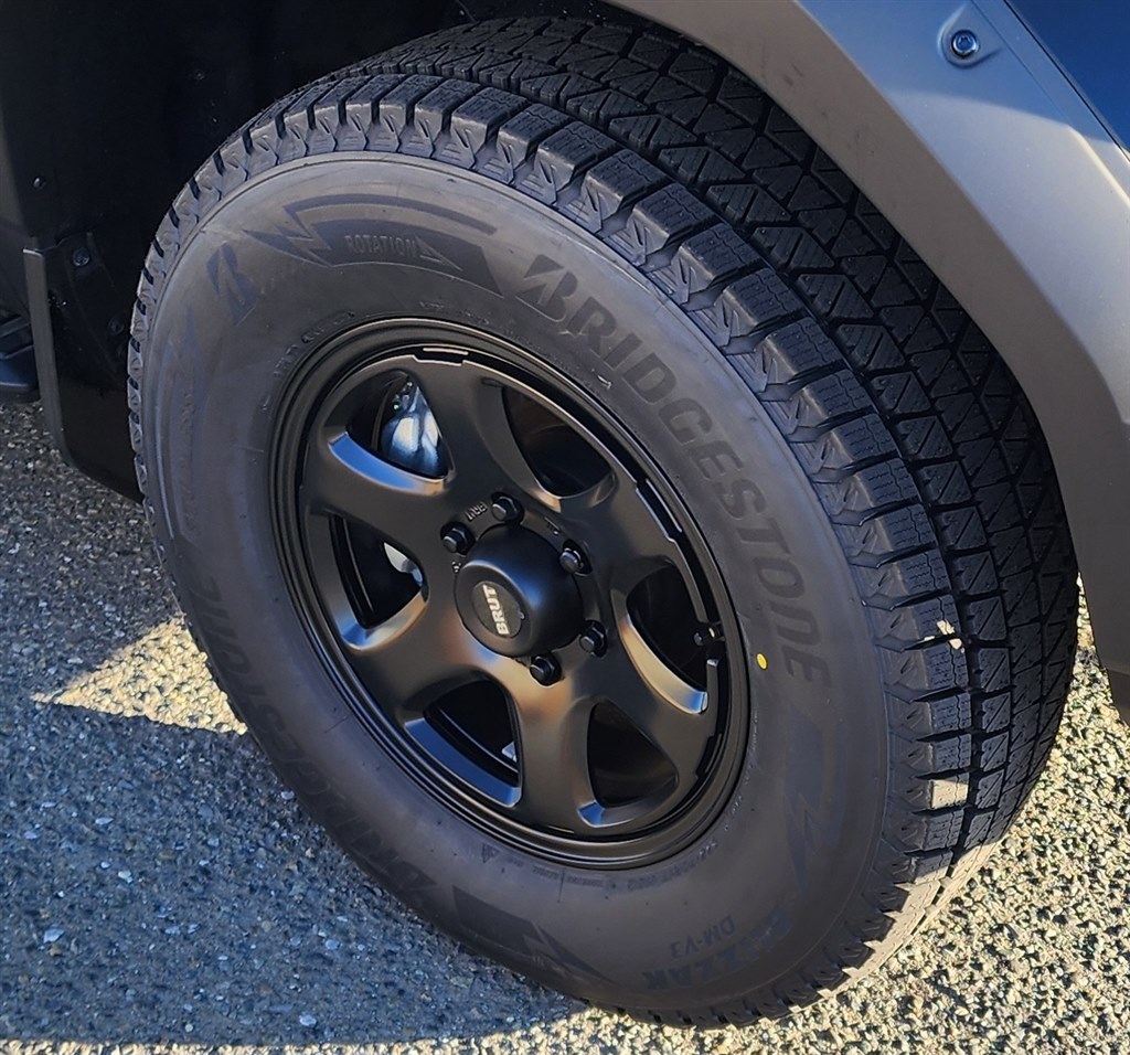 ランクル250VXディーゼル 18インチ ホイール 4個セット ランクル250VXディーゼル 18インチ ホイール 4個セット