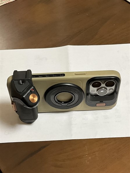 スマホにグリップ付けて撮影しても満たされない欲求とは？』 SONY 
