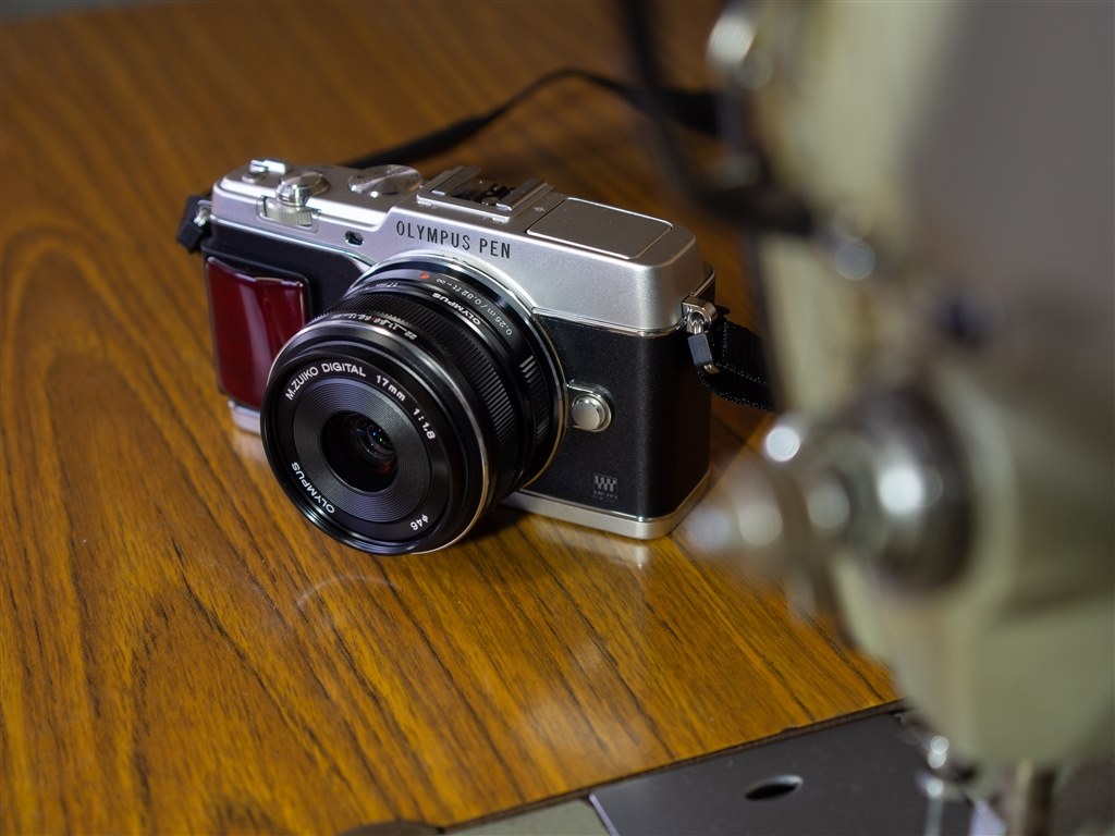 Olympus E-M10iii ミラーレス一眼本体とレンズ（今なら予備電池も） OM-D オリンパス ミラーレス OLYMPUS E-M10 Mark III レンズ