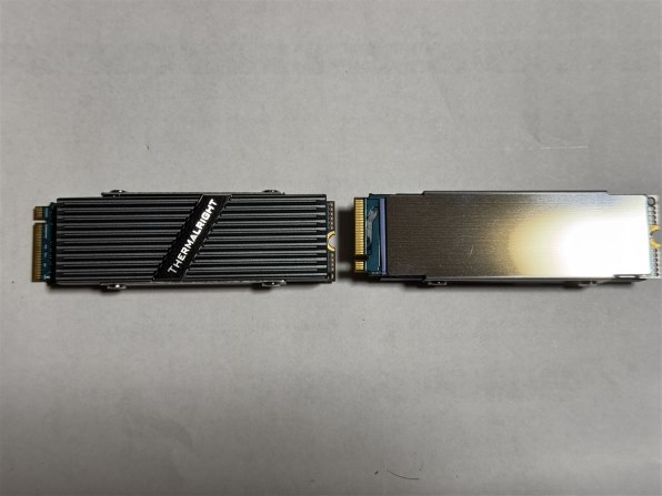 キオクシア EXCERIA with Heatsink SSD-CK4.0N4HS/J [ブラック キオクシア EXCERIA with Heatsink SSD-CK4.0N4HS/J [ブラック