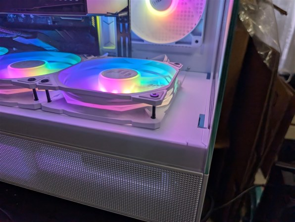 ASUS TUF GAMING TR120 FAN ARGB REVERSE BLACK 3IN1 [ブラック]の