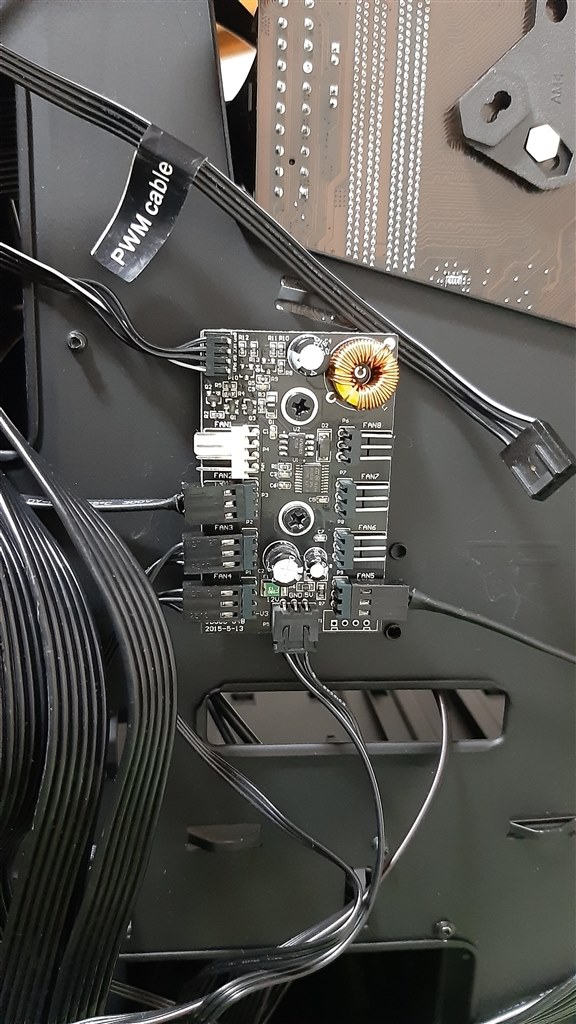 電源を入れても画面に何も表示されません』 ASRock B550 Pro4 の