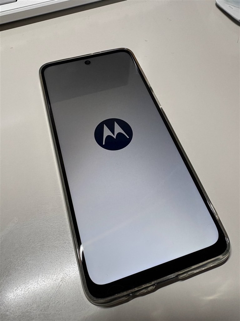 moto g64y 5g 起動画面に Y!mobileのロゴが出ますか