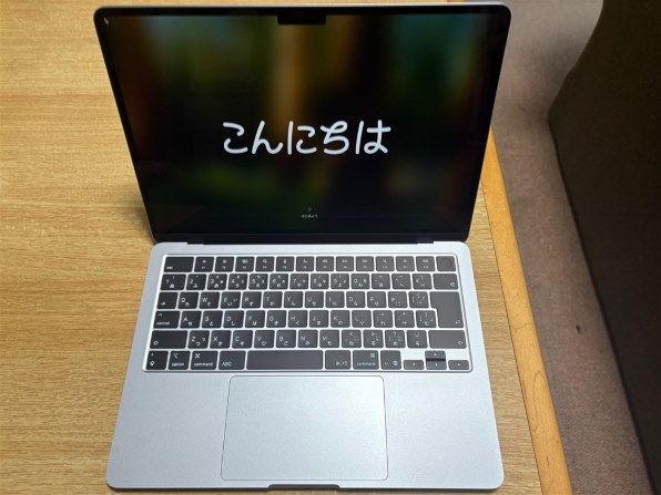 Apple MacBook Air 13.6インチ Liquid Retinaディスプレイ MC654J/A