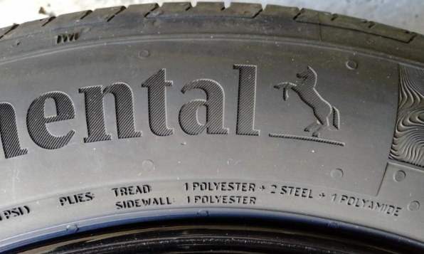 コンチネンタル ComfortContact CC7 155/65R14 75H 価格比較 コンチネンタル ComfortContact CC7 155/65R14 75H 価格比較