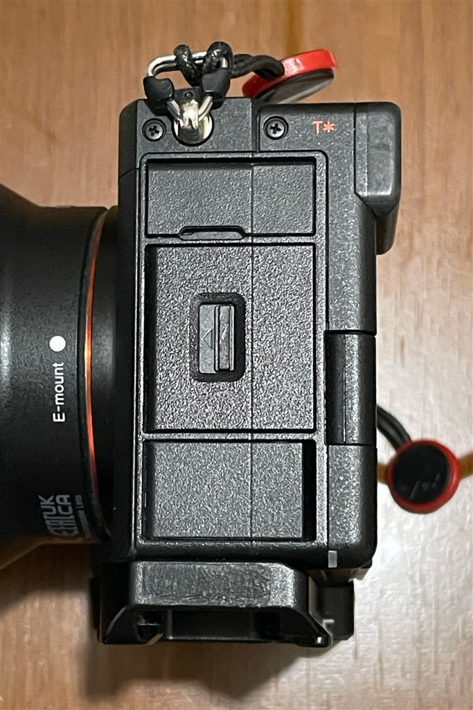 価格.com - 『SDカードスロット止水パッキン損耗』SONY α7C II