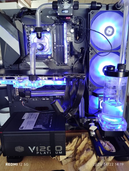 AMD Ryzen 7 9800X3D BOX投稿画像・動画 - 価格.com