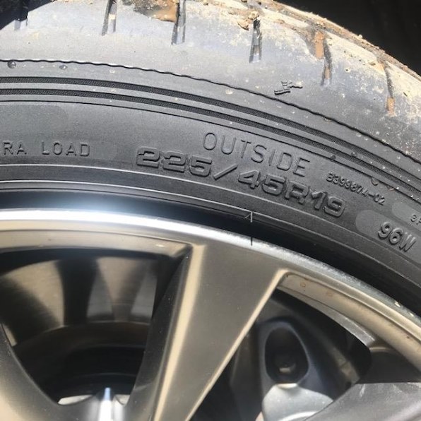 グッドイヤー [1本] EAGLE F1 ASYMMETRIC 6 235/40R18 95Y XL投稿画像