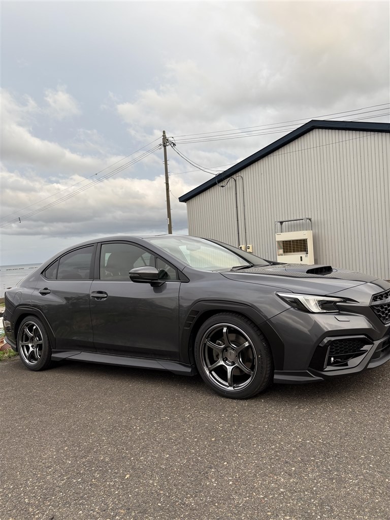 WRX S4 VBH 新車外しホイール4本セット 2025年製 2/2 スバルWRX S4 VBH ホイール4セット「新車外し」2025年製(美品