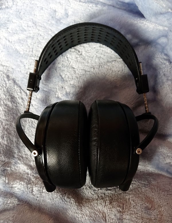 LCD-24の540gは魅力ですね。』 AUDEZ'E LCD-MX4 with travel case の