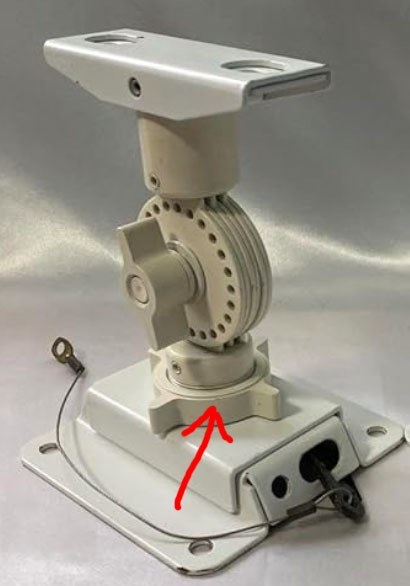 BOSE101の専用金具について』 Bose 101MM スピーカーシステム の