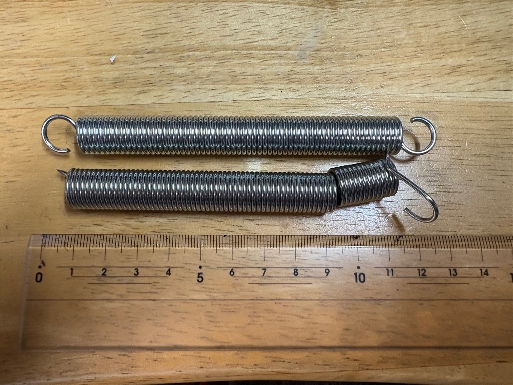 K  修理完了品 11年と2ヶ月で扉のバネが折れたけど自分で修理』 HARMAN FB4504PF の