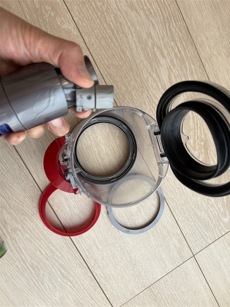 3年間でSV20のヘッドの付け根が2回も壊れ買い替えを検討中』 ダイソン