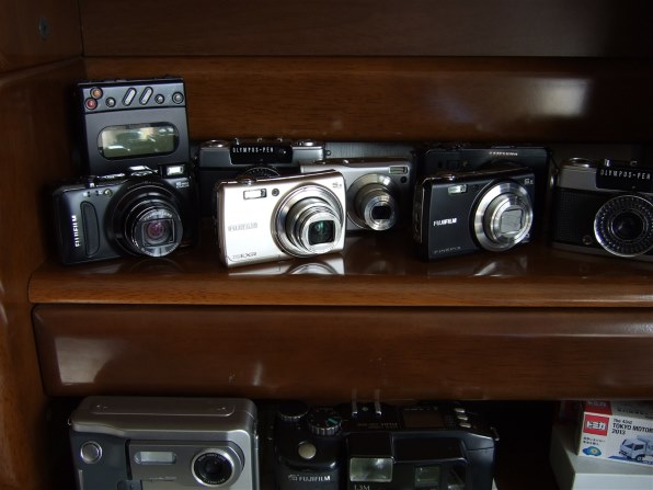 Fujifilm オールドコンデジ finepix F31fd ※作例あり 富士
