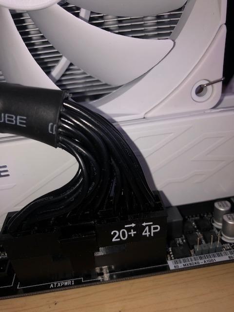 電源がつかない状態です』 ASRock B550M Pro4 のクチコミ掲示板