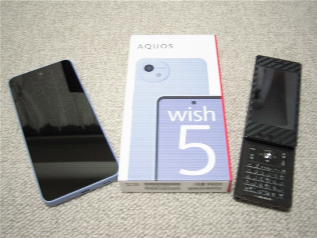 ドコモスマートフォン　AQUOS wish5 SH-52Fブラック AQUOS wish 【新品同様】AQUOS wish5 SH-52F スミ ブラック
