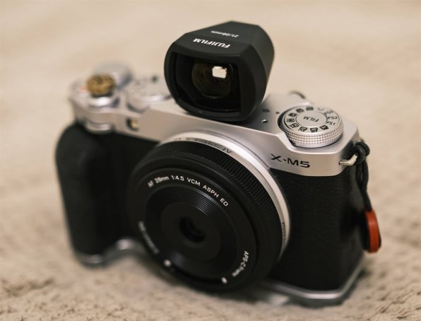 p*】様 FUJIFILM X-M5 XC15-45mmレンズキット シルバー 富士フイルム FUJIFILM X-M5 XC15-45mmレンズキット シルバー
