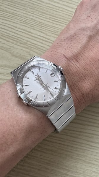 オメガ コンステレーション 35MM クロノメーター 123.10.35.20.02.001