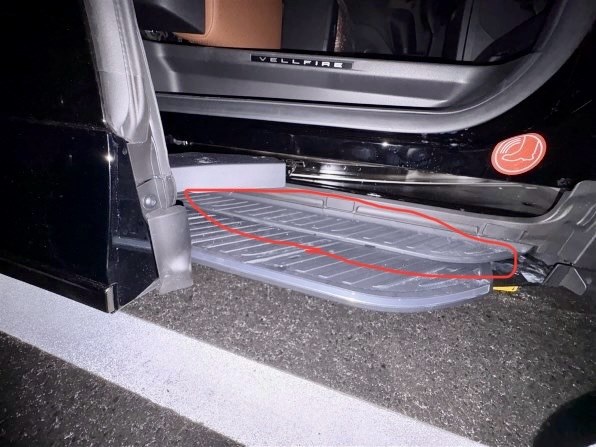 アルファード スペアタイヤ』 トヨタ アルファード 2023年モデル の