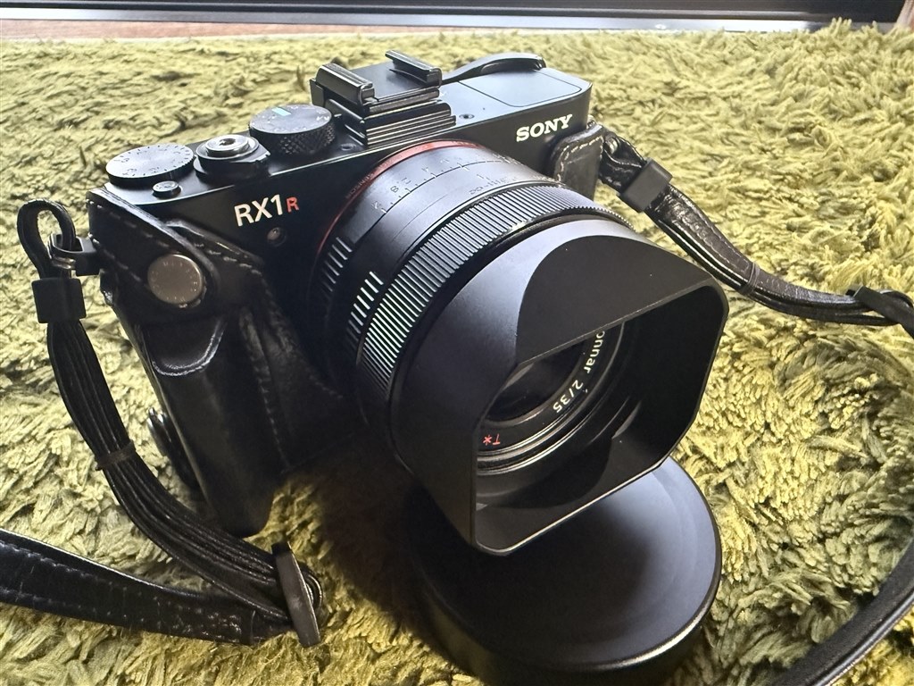 LHP-1以外のレンズフード』 SONY サイバーショット DSC-RX1RM3 の