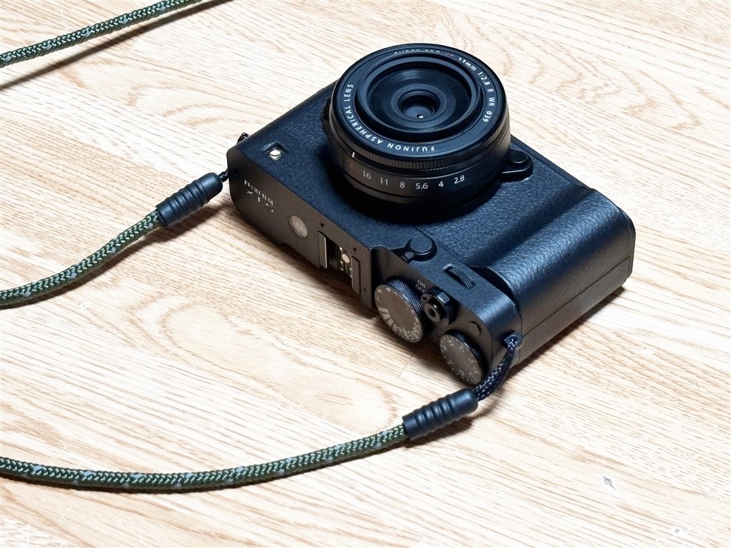 Fujifilm X-A5 ミラーレスカメラ 本体とストラップ FUJIFILM X-A5 レビュー】初心者向けの小型軽量 ミラーレス一眼