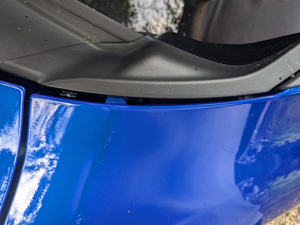 装飾品、詳細不明 組み付け不良？』 スズキ スイフトスポーツ 2017年モデル のクチコミ