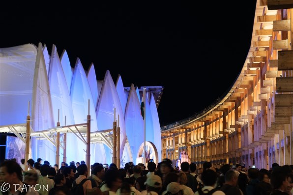 富士フイルム FUJIFILM X-T5 ボディ 価格比較 - 価格.com