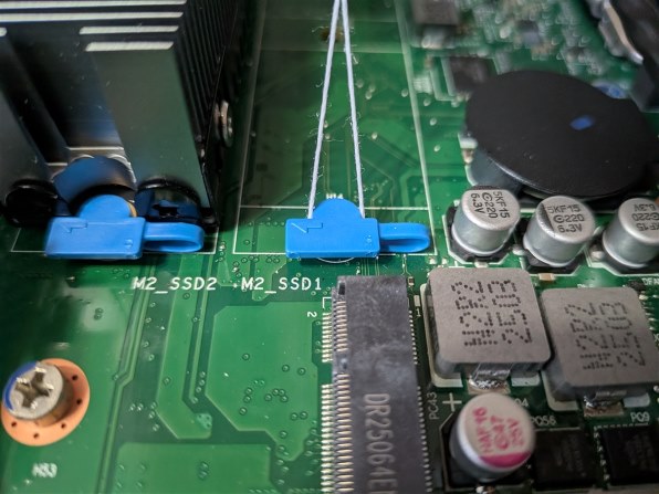 Lenovo ThinkCentre M75q Tiny Gen 5 価格.com限定 AMD Ryzen 5 8500GE