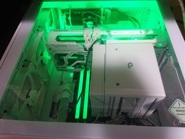 ASRock Radeon RX 9070 XT Steel Legend 16GB [PCIExp 16GB]投稿画像