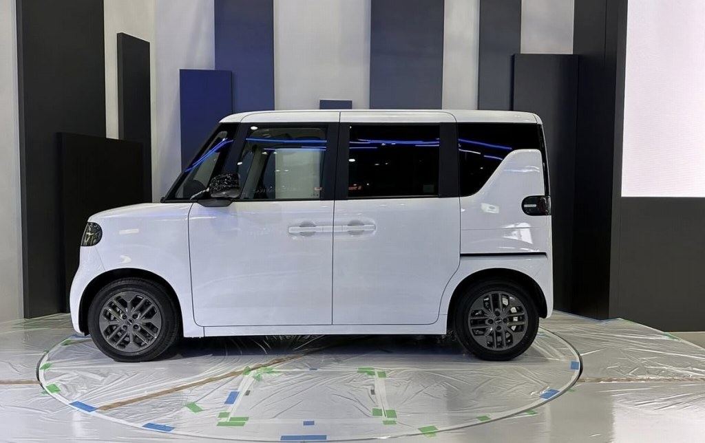 BYD製軽スーパーハイトスライドドアワゴンお披露目間近』 クチコミ 