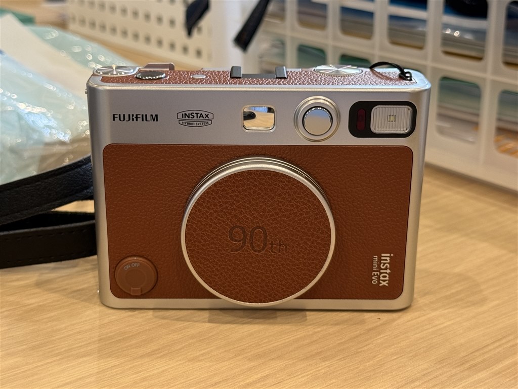 ブラウンのクチコミがないので』 富士フイルム instax mini Evo チェキ
