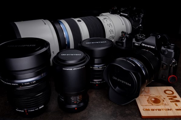 Canon EOS R10 18-150mm IS STM レンズキット Amazon.com : Canon EOS R10 RF-S18-150mm F3.5-6.3 is STM Lens