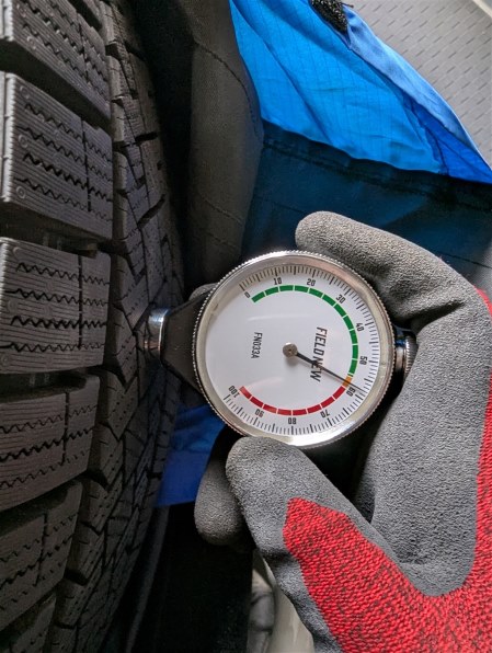 akipapa618225/50R17ピレリICE ASIMMETRICO Pirelli Ice Zero Asimmetrico tires price | Pirelli