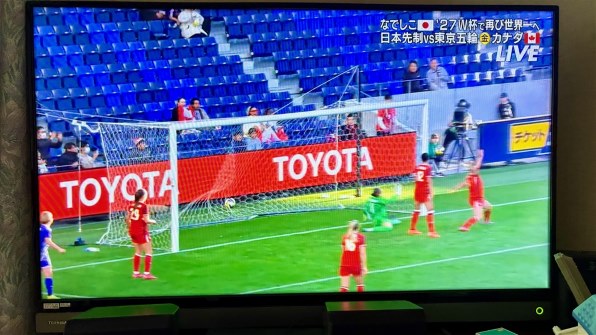 東芝 REGZA 40V30 [40インチ] 価格比較 - 価格.com