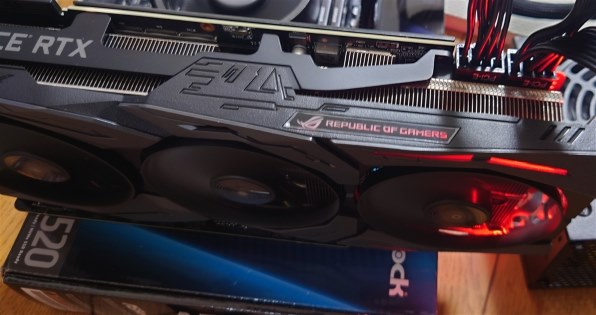ASUS ROG-STRIX-RTX2070S-A8G-GAMING [PCIExp 8GB]投稿画像・動画