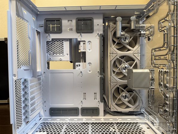 LIAN LI O11D EVO RGB [ホワイト] 価格比較 - 価格.com