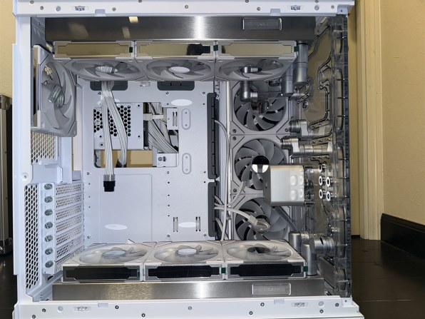 LIAN LI O11D EVO RGB [ホワイト] 価格比較 - 価格.com