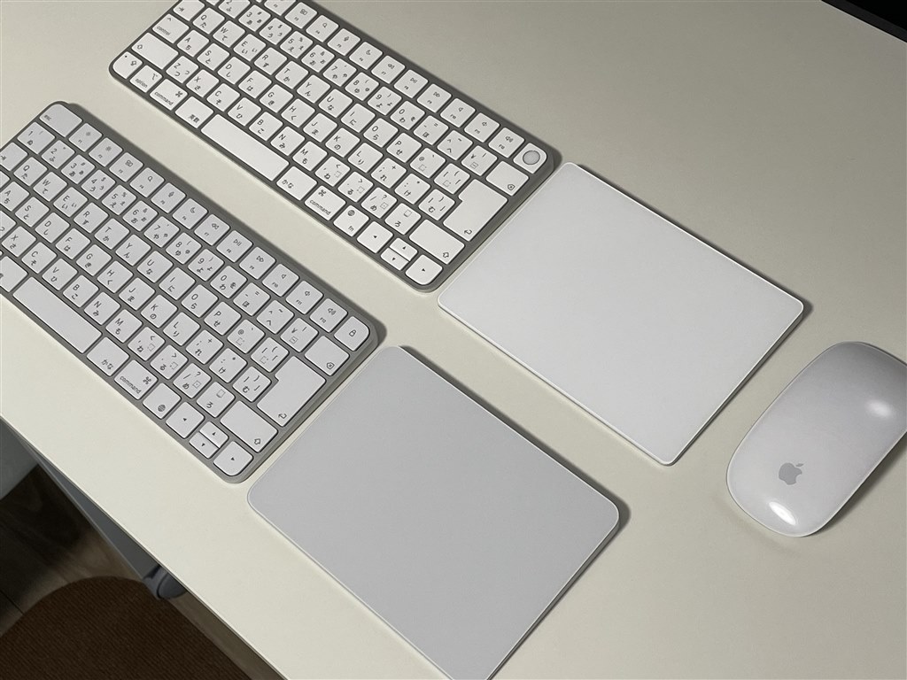 本体とキーボード・マウスの色』 Apple iMac 24インチ Retina 4.5K