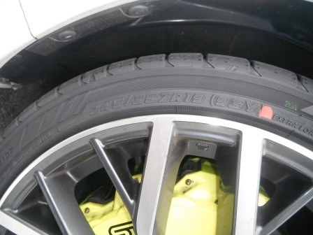 YOKOHAMA ADVAN Sport V107 245/40ZR20 (99Y) XL 価格比較 - 価格.com