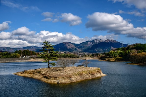 ニコン AF-S DX NIKKOR 18-140mm f/3.5-5.6G ED VRで撮影された写真