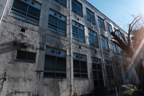 富士フイルム FUJIFILM X-T30 III ボディ 価格比較 - 価格.com