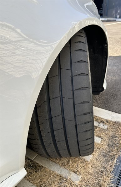 コンチネンタル [1本] SportContact 7 235/45R19 95Y 価格比較 - 価格.com