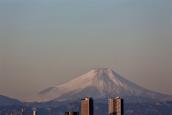 CANON EOS 70D ダブルズームキット 価格比較 - 価格.com