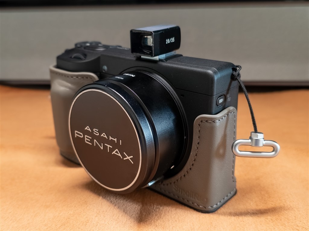 まだ撮ってませんが(笑) とりあえずアクセサリ装着』 リコー RICOH GR