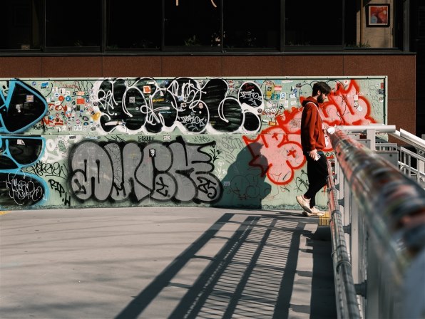 富士フイルム FUJIFILM X-T50 ボディ 価格比較 - 価格.com