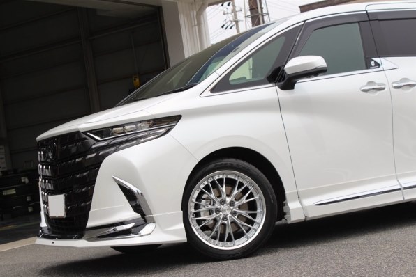 CANON EOS Kiss X6i ダブルズームキットで撮影された写真 (掲示板