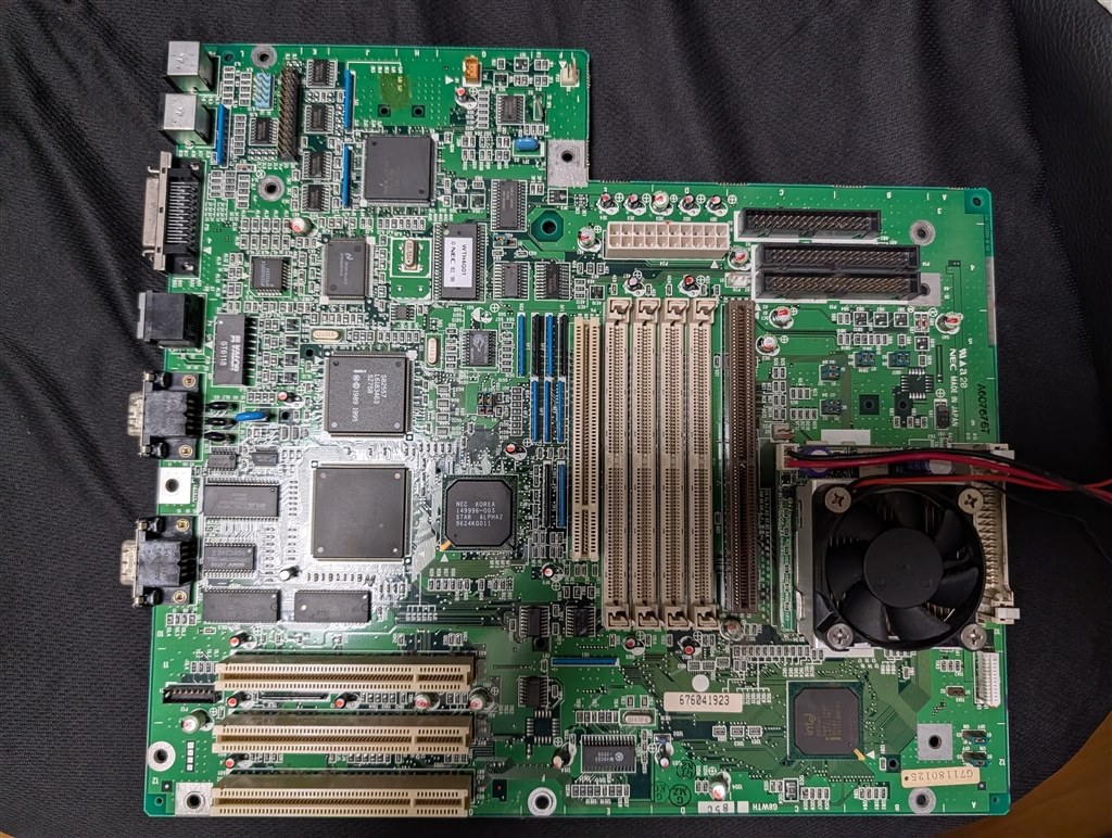 PC-9821Xv13/W16保守作業』 AMD K6-IIIE+ 550 バルク のクチコミ掲示板