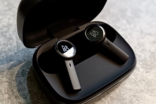 ★値下★ Bang&Olufsen ワイヤレスイヤホン（マイク付き）（価格交渉可能） Amazon.co.jp: バング・アンド・オルフセン (Bang & Olufsen) 完全