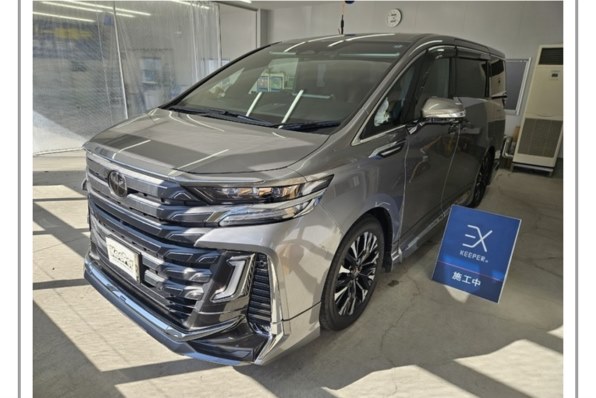 20インチ！ヴェルファイアに履いてました！ 現行ヴェルファイアに車高調・20インチホイール取付
