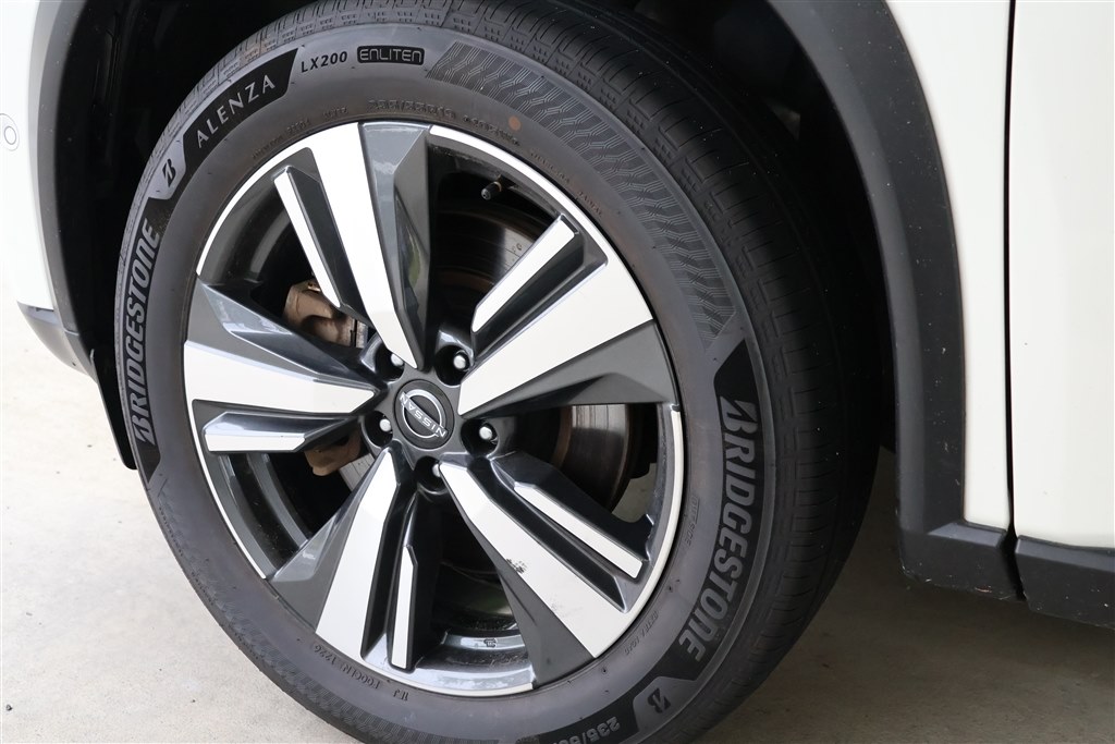 お買い得★日産純正 エクストレイル 17インチ アレンザ 2024年製 4年目のタイヤ交換、ALENZA LX200の実力』 日産 エクストレイル の